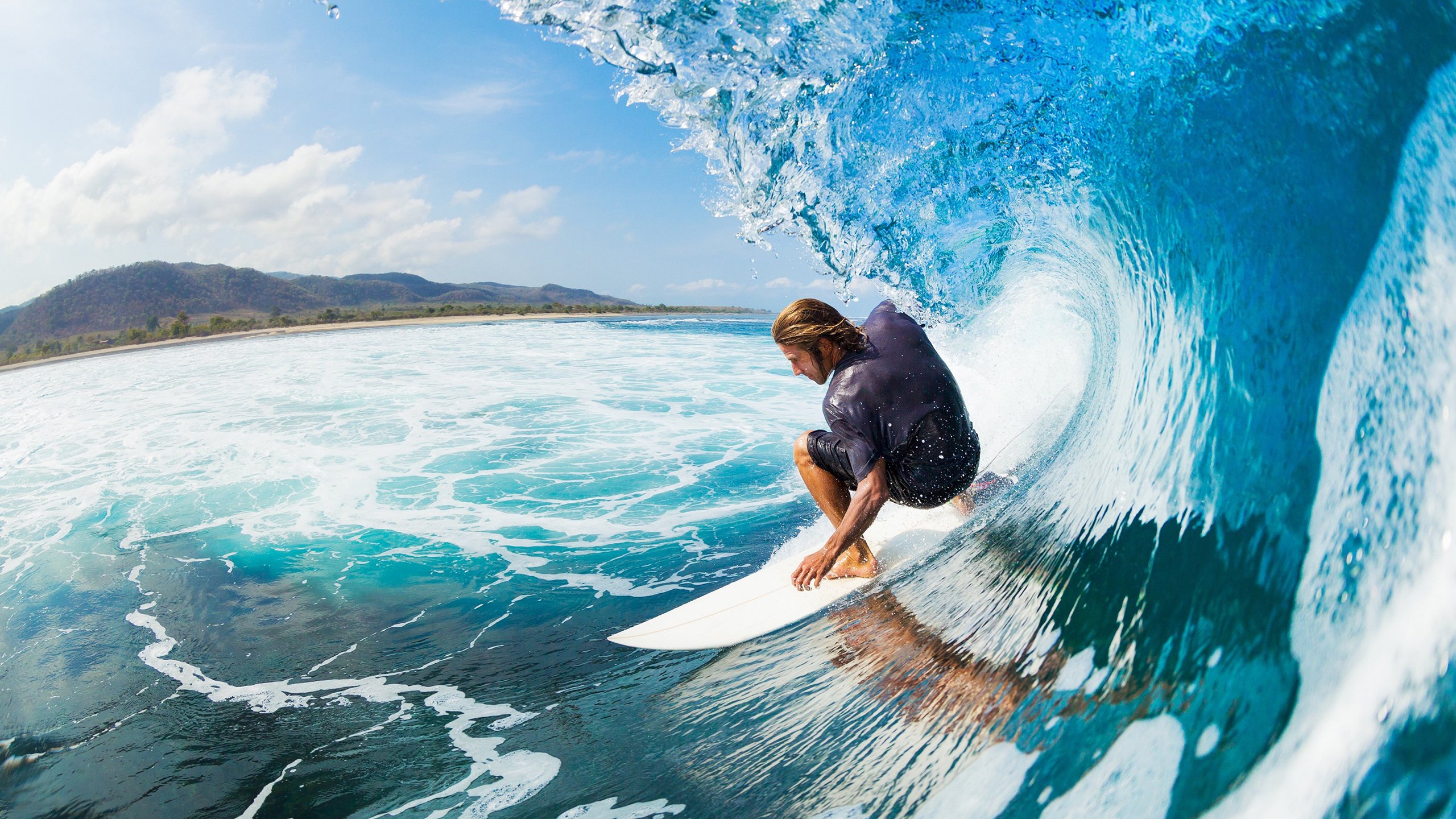 NBA常规赛勇士绝杀掘金，库里与汤普森双双发力助球队逆转，库里和汤普森复出时间